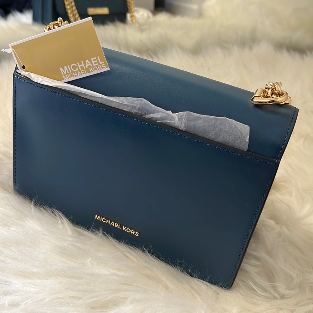 SOLD✅✅Purse Michael Kors Brand New